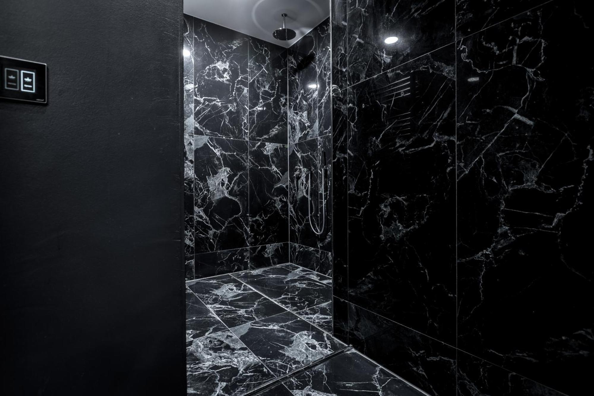 Black Hotels Koeln מראה חיצוני תמונה